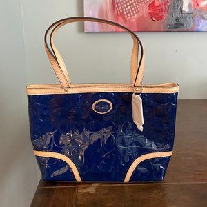 Coach Patent Leather Navy Purse Brand New